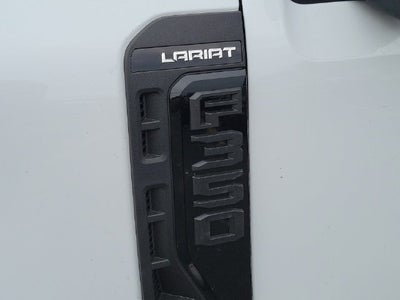 2027 Ford F-350SD Lariat