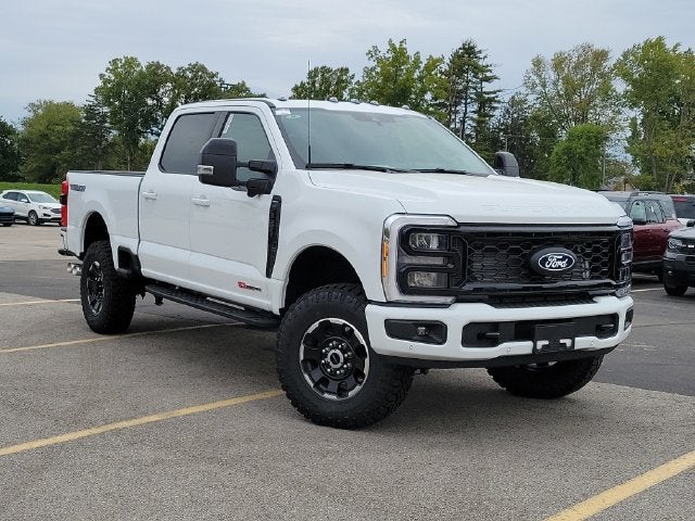 2027 Ford F-350SD Lariat