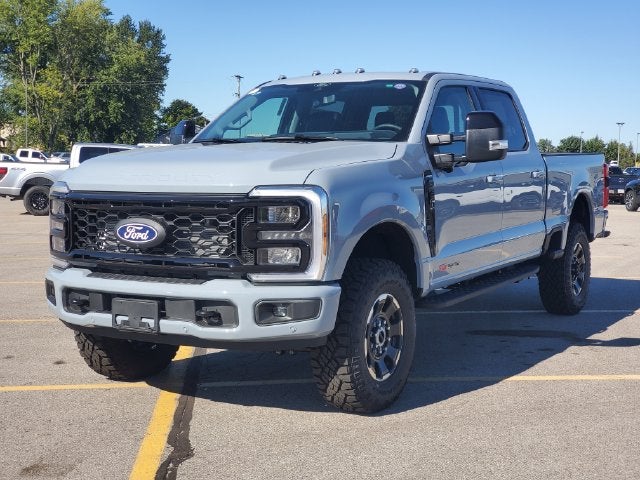 2027 Ford F-350SD Lariat