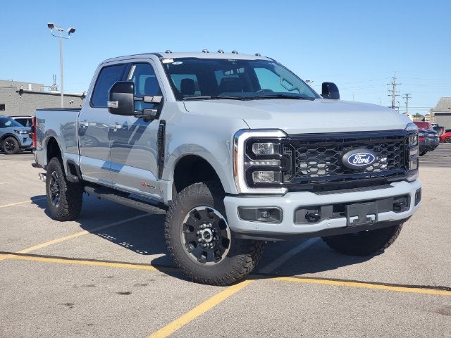 2027 Ford F-350SD Lariat