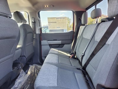 2027 Ford F-350SD XLT 613a