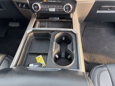 2022 Ford F-350SD Lariat