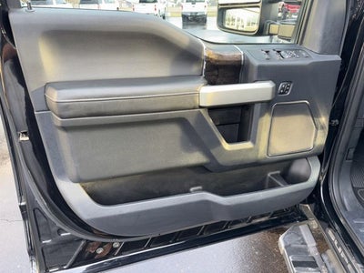 2022 Ford F-350SD Lariat