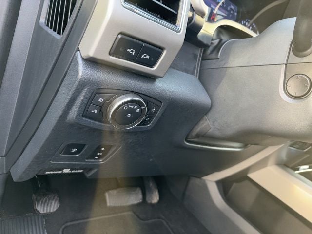 2022 Ford F-350SD Lariat