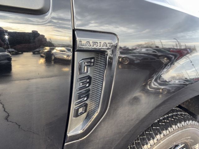 2022 Ford F-350SD Lariat
