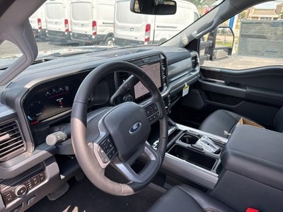 2025 Ford F-350SD Lariat 618a