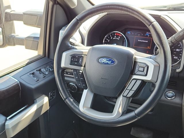 2022 Ford F-350SD Lariat