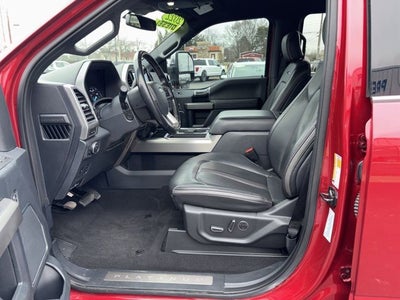 2022 Ford F-350SD Platinum