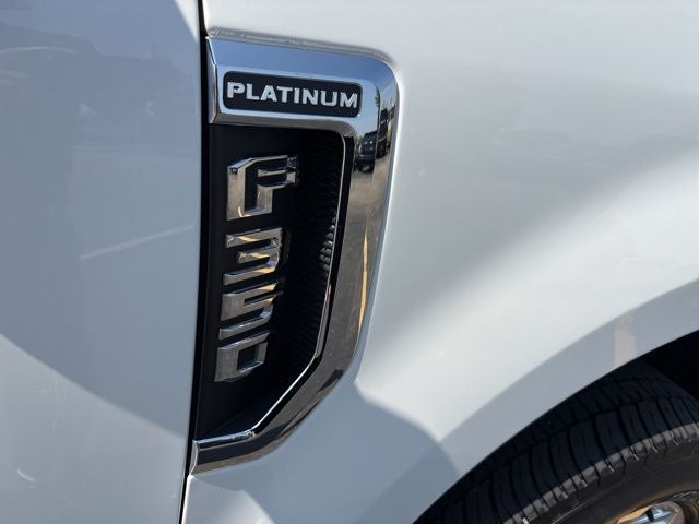 2022 Ford F-350SD Platinum