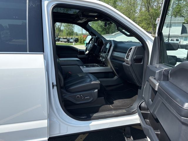 2022 Ford F-350SD Platinum