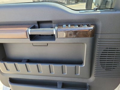 2014 Ford F-350SD Platinum DRW
