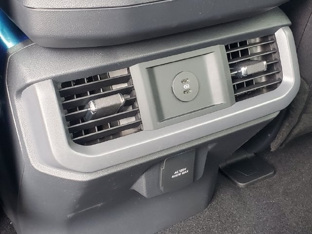 2026 Ford F-150 XLT 302a