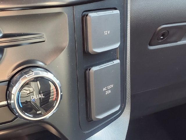 2026 Ford F-150 Platinum 702a