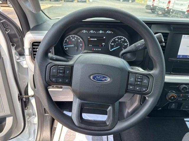 2025 Ford F-250SD XLT 603a