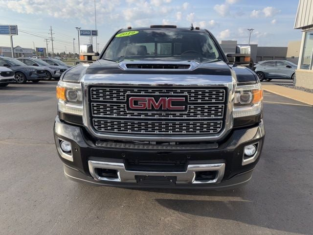 2019 GMC Sierra 3500HD Denali
