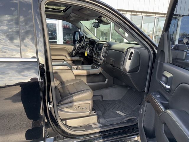2019 GMC Sierra 3500HD Denali