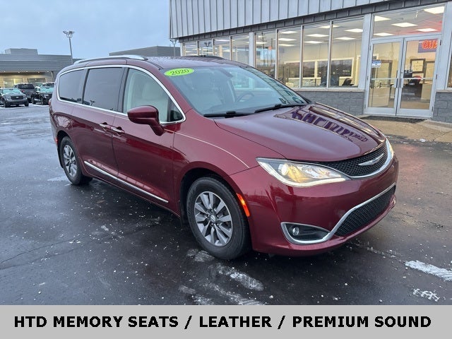 2020 Chrysler Pacifica Touring L Plus