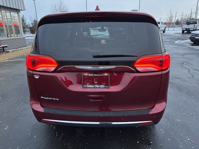 2020 Chrysler Pacifica Touring L Plus