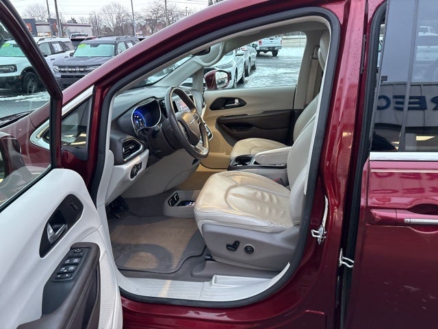 2020 Chrysler Pacifica Touring L Plus