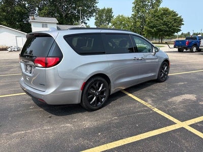 2020 Chrysler Pacifica Limited