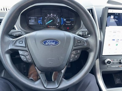 2023 Ford Edge SE