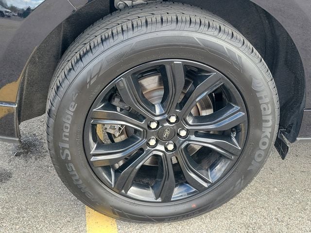2023 Ford Edge SE