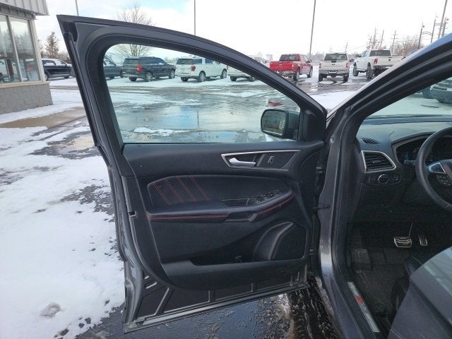 2023 Ford Edge ST Line