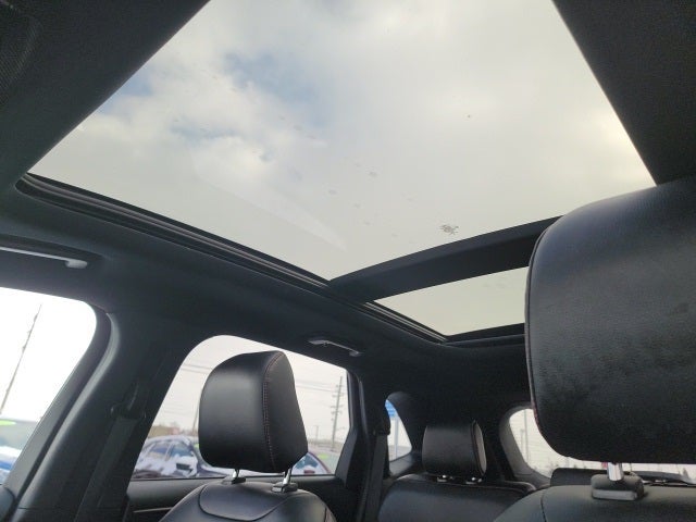 2023 Ford Edge ST Line