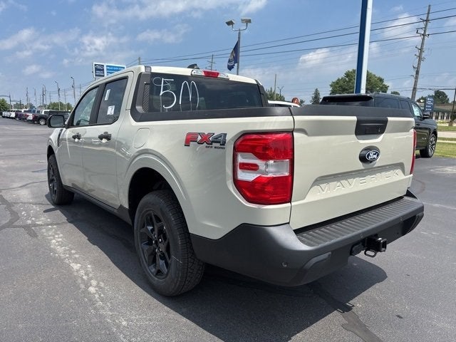 2025 Ford Maverick XLT 302a