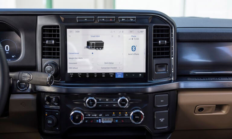 2023 Ford Super Duty infotainment system with towing info